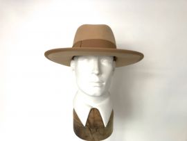 beigefarbener Fedora edler Haarfiz.jpg