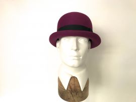 Bowler bordeuxfarben Haarfilz.jpg